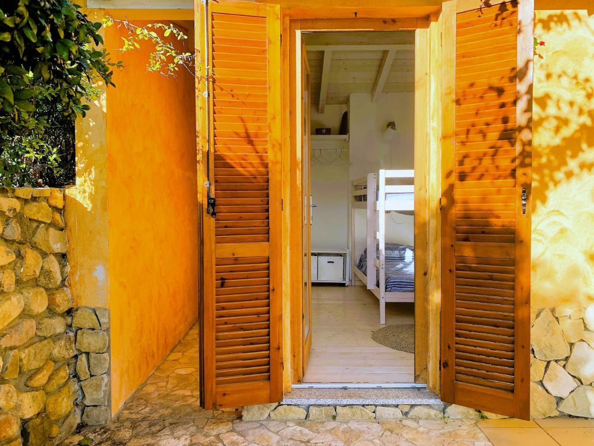 La Vela Summer House - Free Wifi - 700Mt From The Beach كوستا ري المظهر الخارجي الصورة
